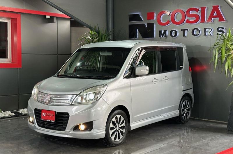 Mitsubishi Delica