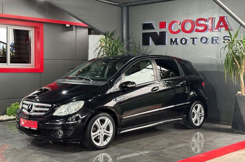 Mercedes B150